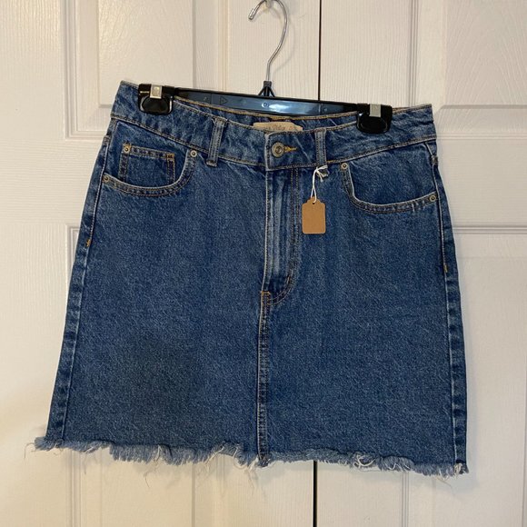 #82 Bershka Woman's Blue Jean Skirt - Size 6 - Picture 10 of 11